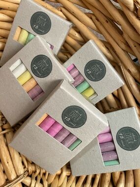Assorted Pastel Chalk Set - Multi-Color